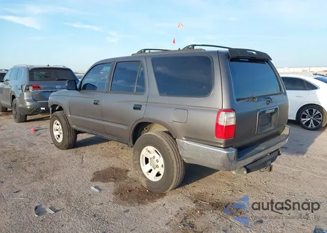 1997 Toyota 4Runner Sr5 V6 Limited z USA, uszkodzony, nr VIN JT3HN87RXV0100383